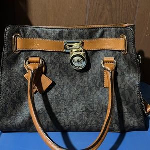 Michael Kors purse